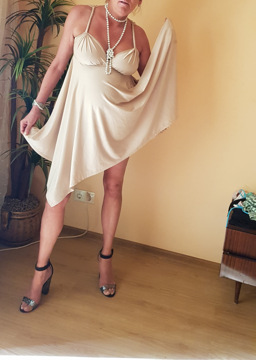 Stella (42)