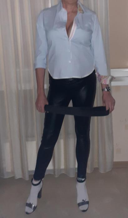 Izabella (38)