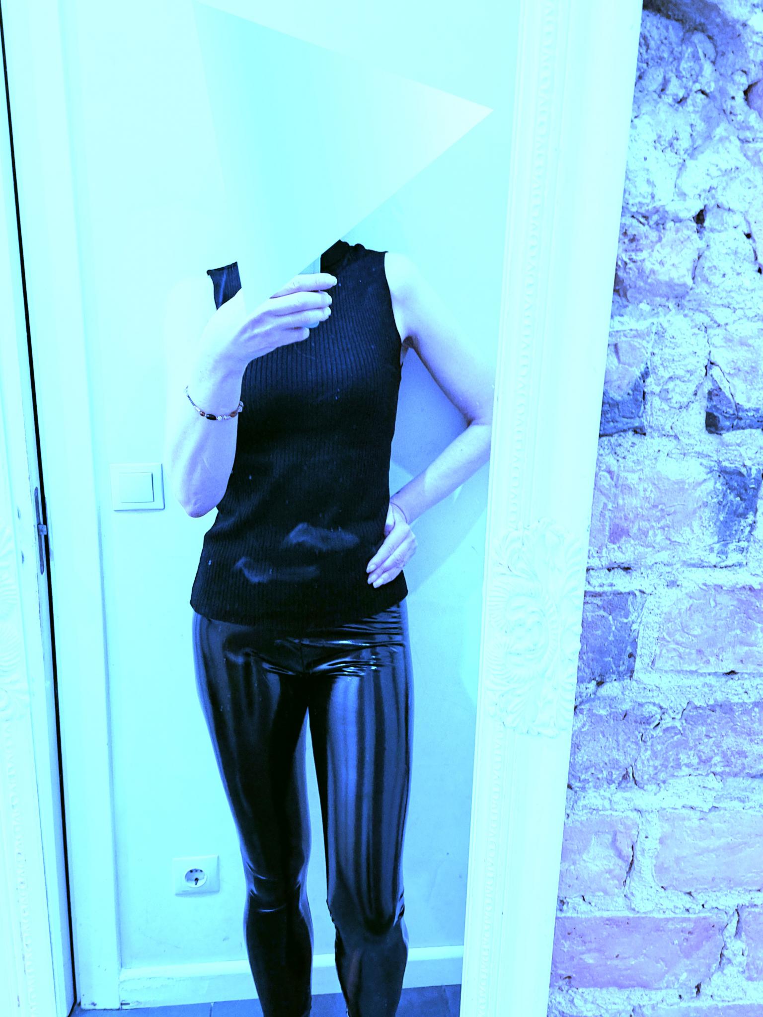 Vera (47)