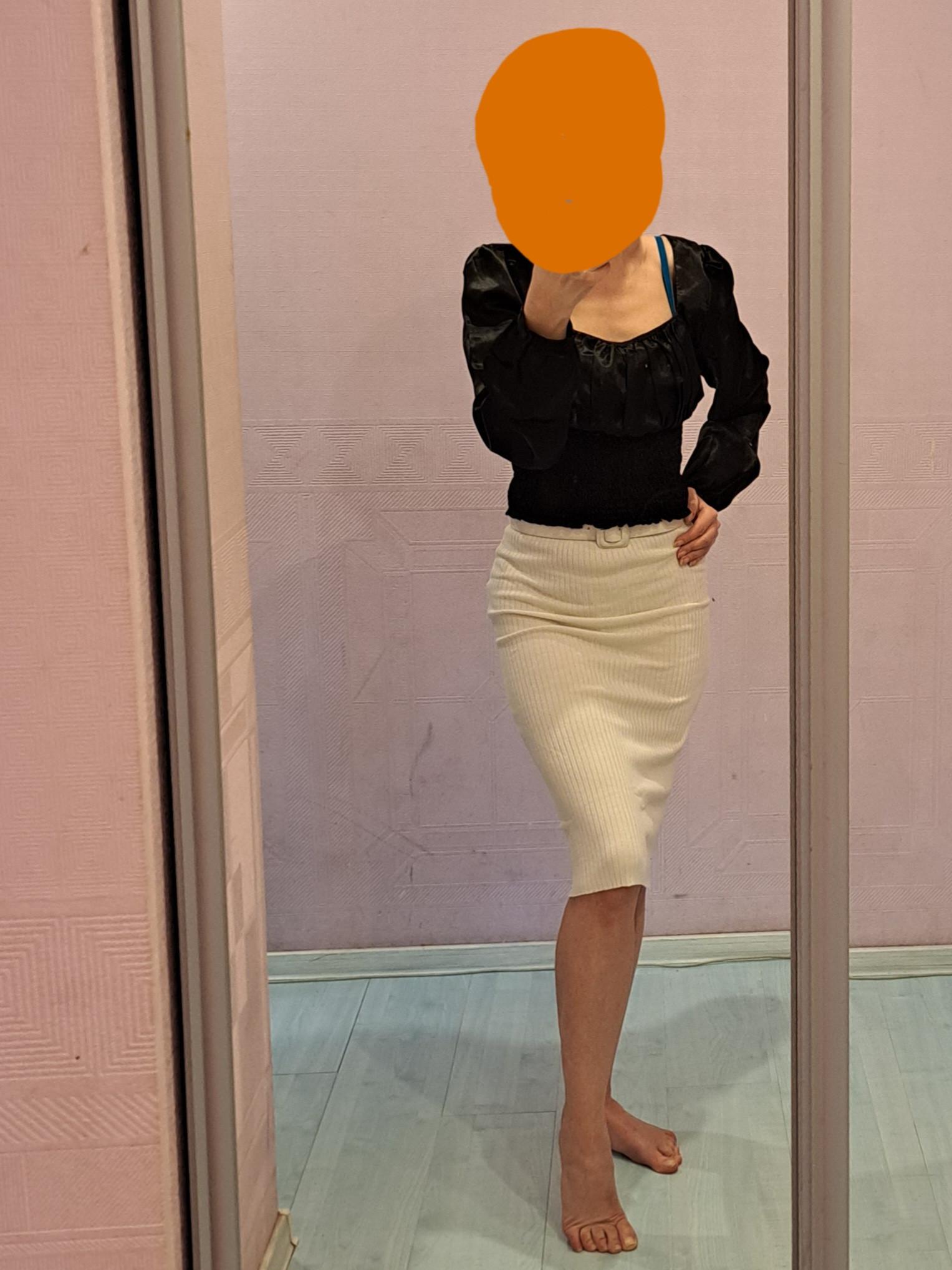 Vera (48)