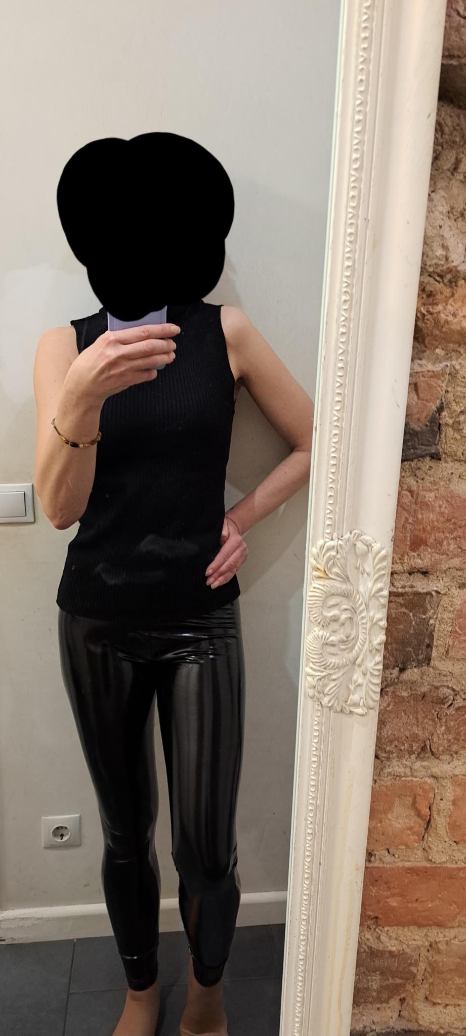 Vera (46)