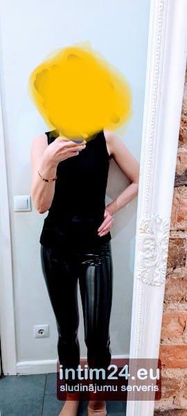 Vera (47)