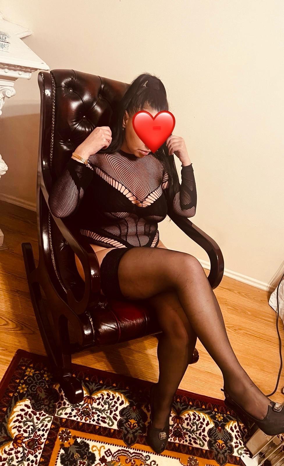 Amanda (37)