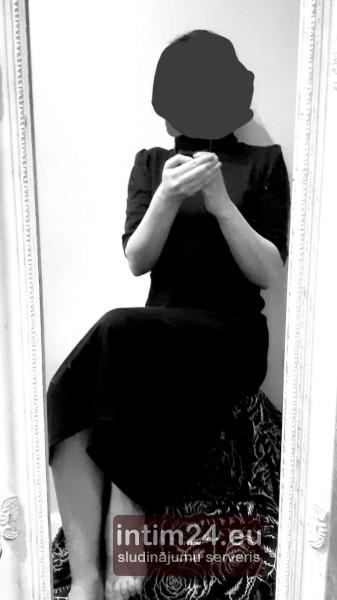 Vera (45)