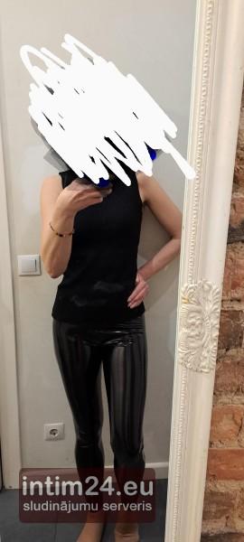 Vera (46)