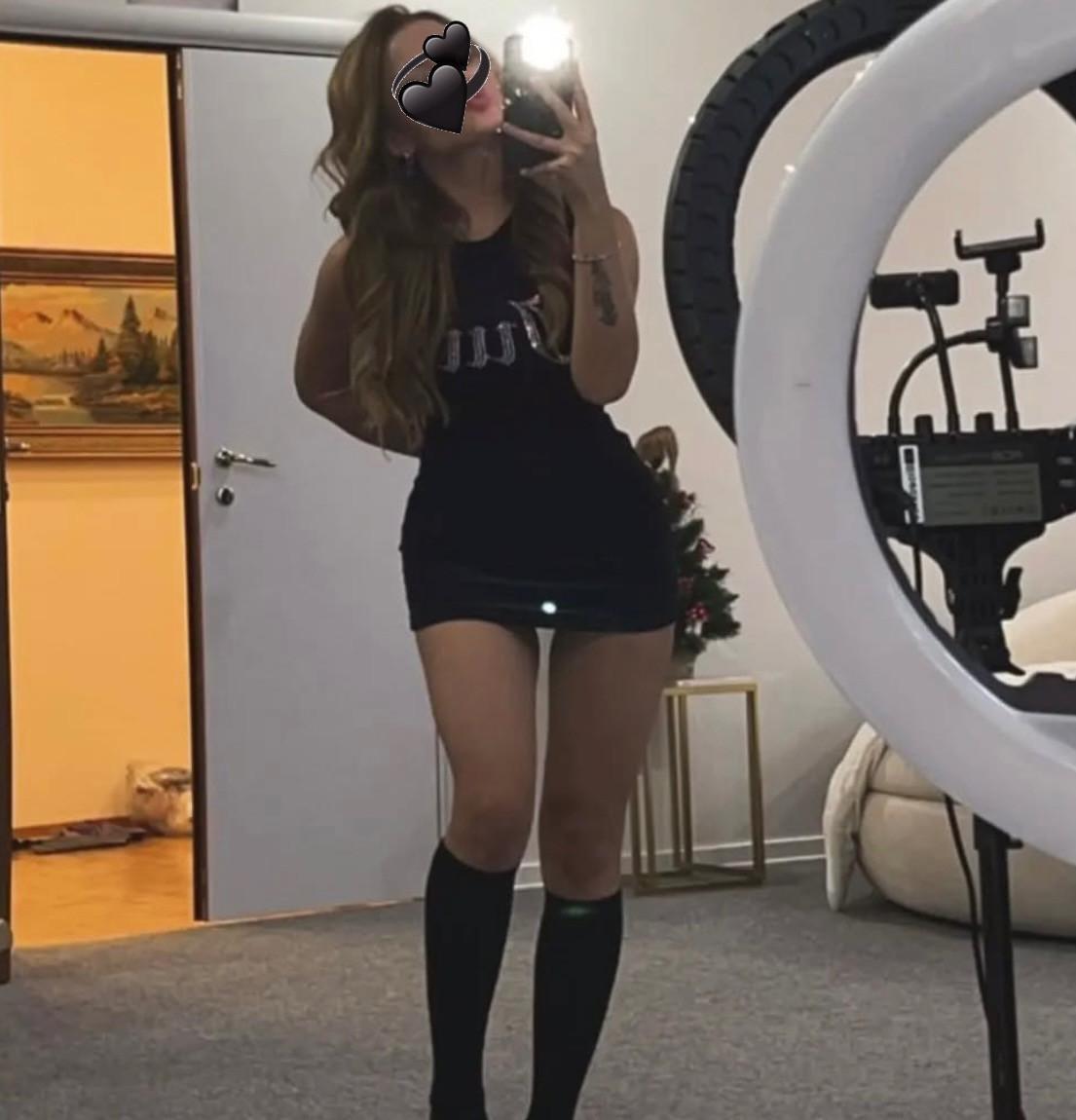 Sara (19)