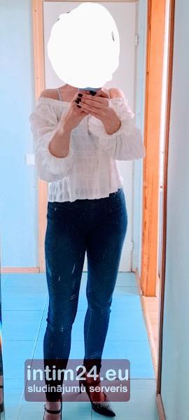 Vera (46)