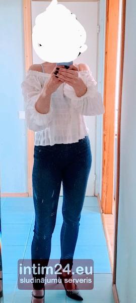Vera (45)