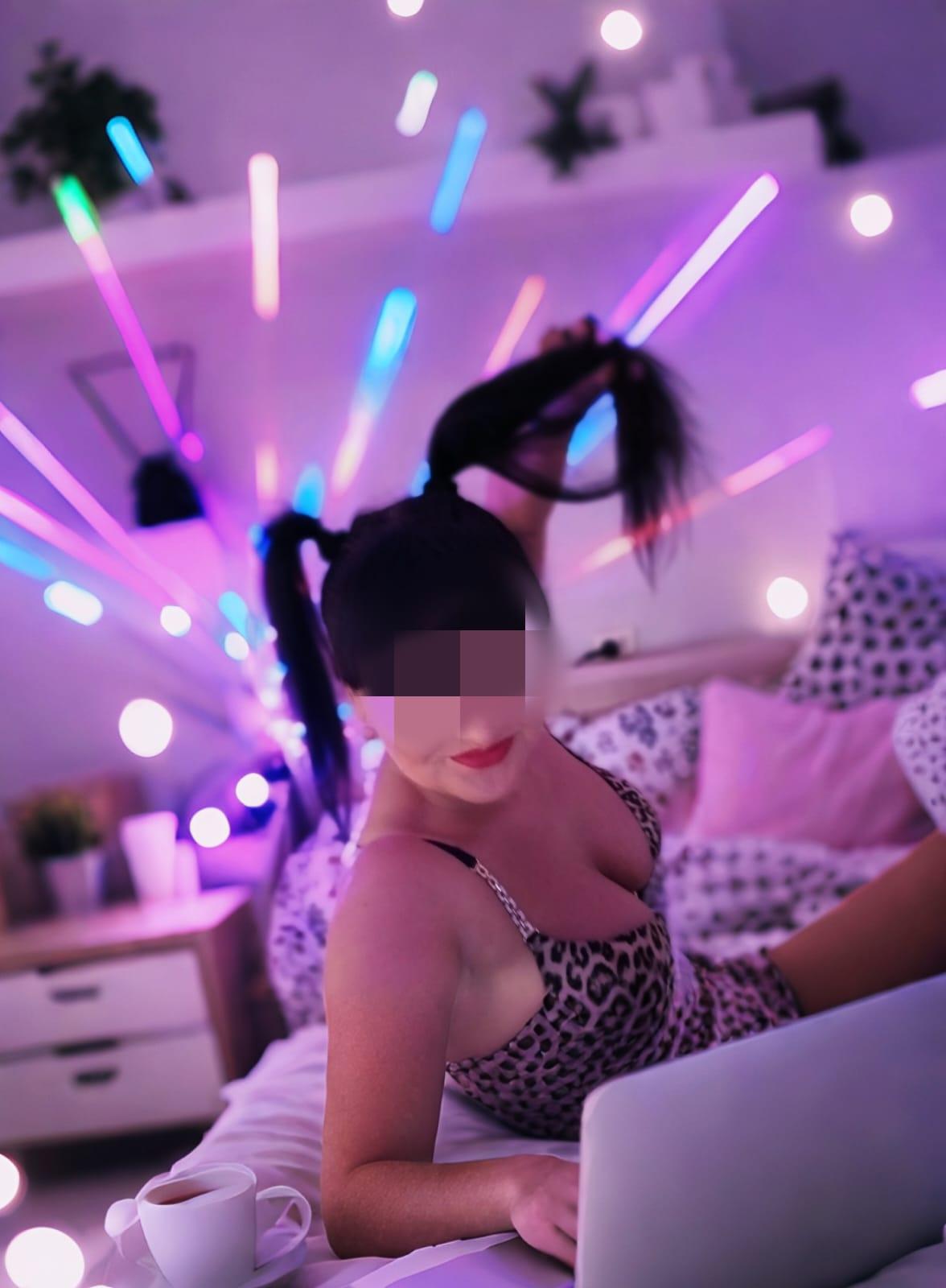 Sabrina (38)