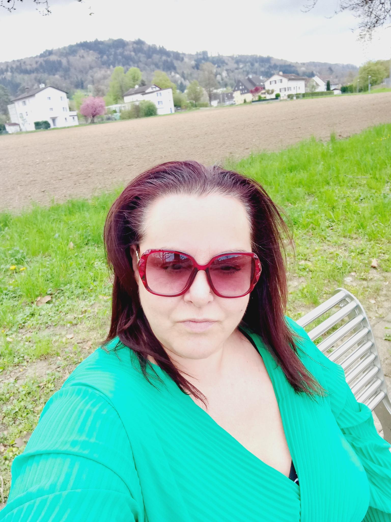 Helga (39)