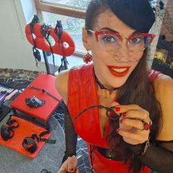 Mistress Julia