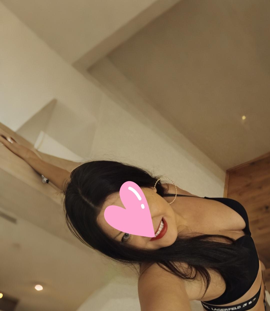 Sabrina (38)