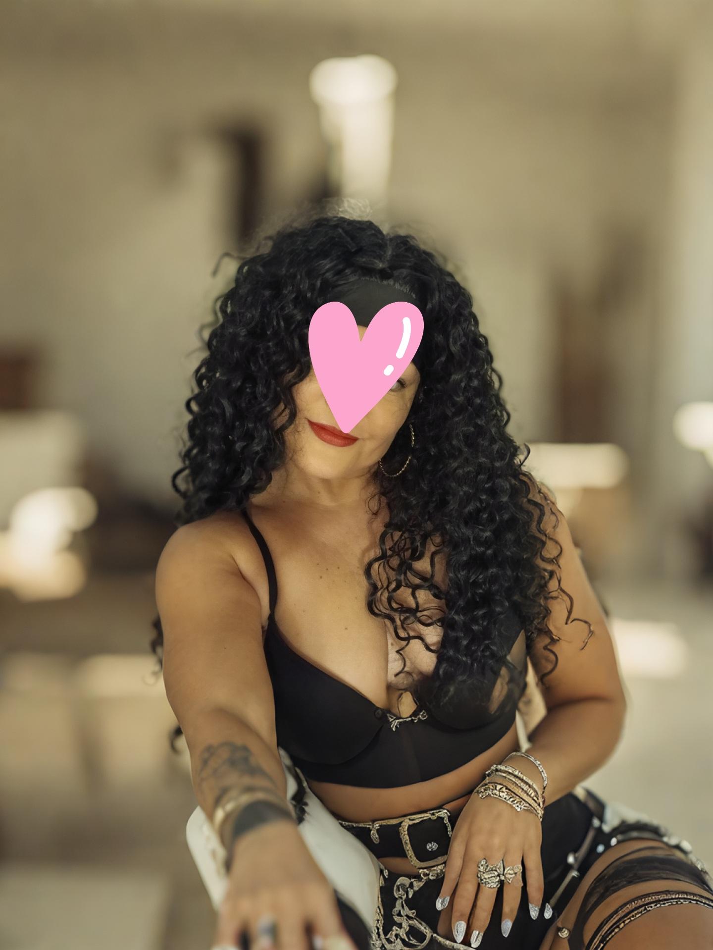 Sabrina (38)