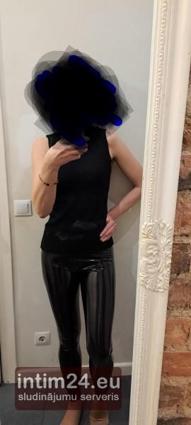 Vera (47)