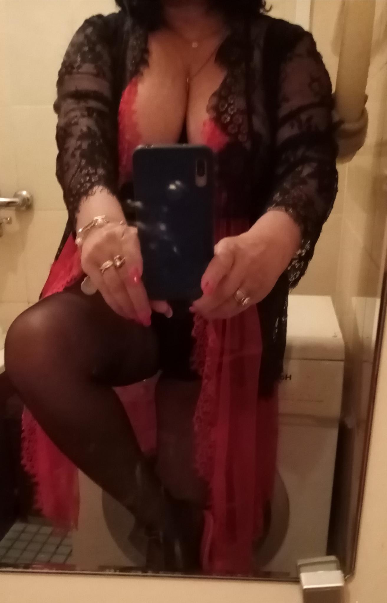 Irena (46)